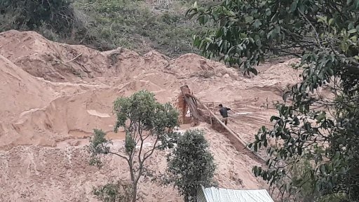 Đại công trường “cát tặc” lộng hành giữa khu vực giáp ranh, chính quyền không biết? - Ảnh 5.