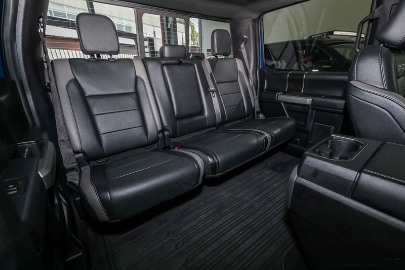 Ford F-150 Raptor được lắp ráp tại Malaysia, bỏ ngỏ khả năng về Việt Nam - Ảnh 14. Ford F-150 Raptor được lắp ráp tại Malaysia, bỏ ngỏ khả năng về Việt Nam - Ảnh 14.