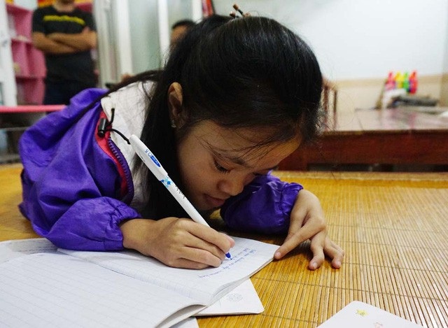 Cổ tích hai anh em nằm học chữ - Ảnh 5. Cổ tích hai anh em nằm học chữ - Ảnh 5.