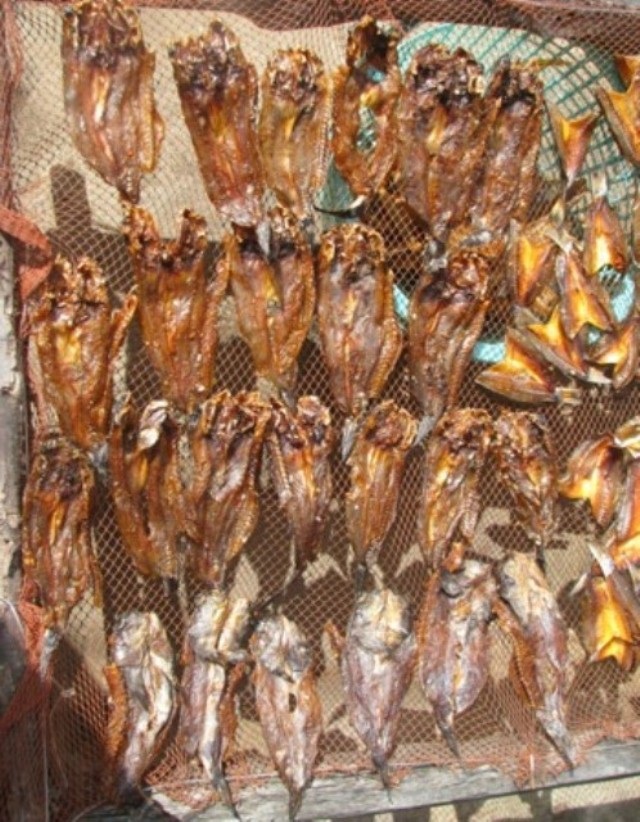 Đến Cà Mau đừng bỏ lỡ những đặc sản này - 4 Khô cá thòi lòi.