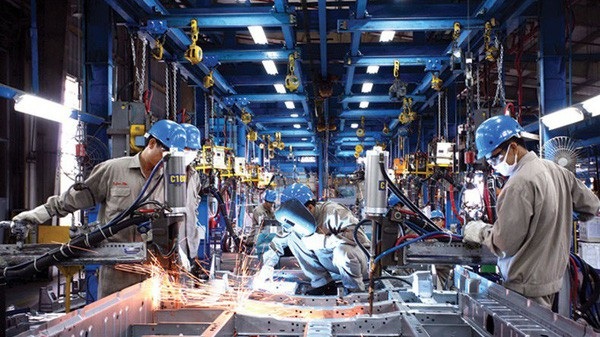Nhiều “điểm nghẽn” kéo lùi năng suất lao động - 1
Năng suất lao động của Việt Nam hiện nay vẫn rất thấp so với nhiều nước trong khu vực.
