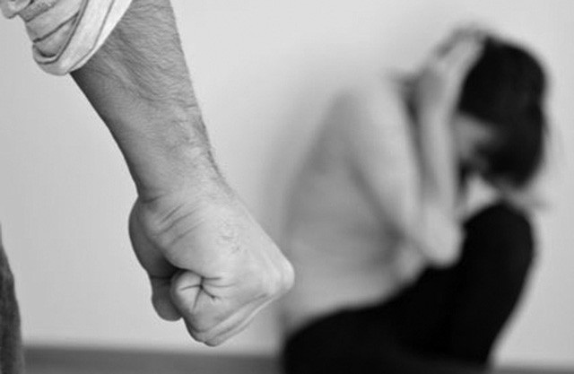 “Phụ nữ khó khăn khi tố cáo các vụ việc bị bạo lực tình dục..." - 1
Phụ nữ khó tố cáo các vụ việc bị bạo lực tình dục ...(Ảnh minh hoạ)