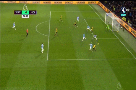 Watford 1-2 Man City: Sane, Mahrez lập chiến công - 4 Watford 1-2 Man City: Sane, Mahrez lập chiến công - 4
