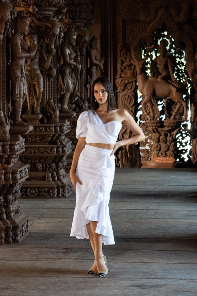 Các mỹ nhân của Hoa hậu hoàn vũ 2018 khoe hình thể đẹp như tượng với áo tắm - 42 Các mỹ nhân của Hoa hậu hoàn vũ 2018 khoe hình thể đẹp như tượng với áo tắm - 42