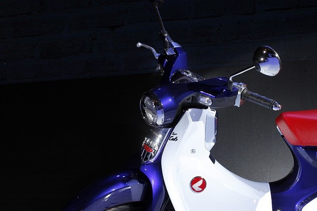 Hãng xe Malaysia ra xe máy giống hệt Honda Super Cub - 13 Hãng xe Malaysia ra xe máy giống hệt Honda Super Cub - 13