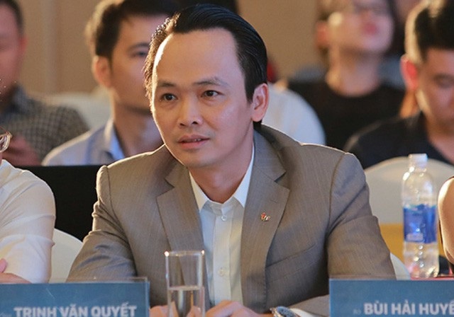 Nữ Giám đốc Facebook Việt rời "ghế nóng"; Tỷ phú Phương Thảo lại tăng thêm quyền lực - 3 Với sở hữu lớn tại ROS, với mức tăng giá của mã này trong phiên cuối tuần, ông Trịnh Văn Quyết đã lấy lại 669 tỷ đồng giá trị tài sản