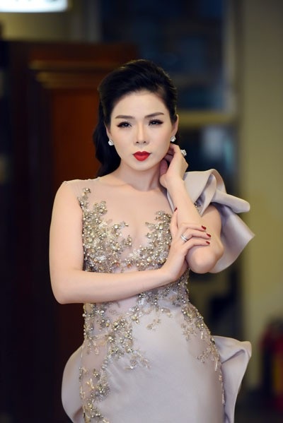 Nghe Lệ Quyên hát: Trịnh Công Sơn mỉm cười, Khánh Ly cũng vỗ tay - 1 Lệ Quyên thổ lộ, với dự án âm nhạc Trịnh Công Sơn, cô dành nhiều tâm sức và hy vọng, tình yêu và sự trải nghiệm, không phải là cuộc đánh bạc, càng không phải là một cuộc chơi ngẫu hứng.