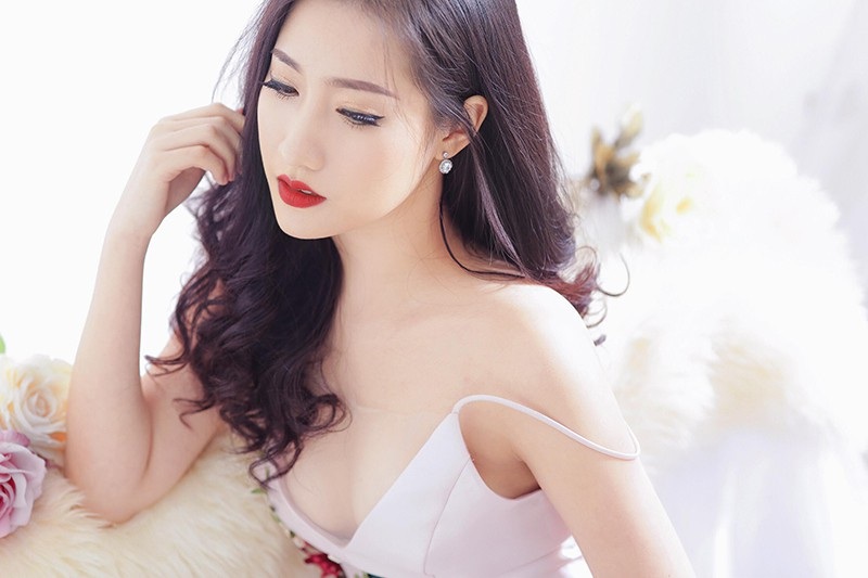 Hot girl xinh đẹp gửi lời chúc Tết độc giả báo Dân trí - 5 Hot girl xinh đẹp gửi lời chúc Tết độc giả báo Dân trí - 5