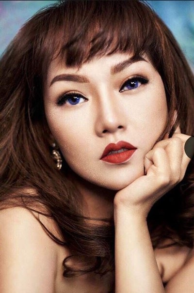 Thái Thùy Linh đang học để làm một người phụ nữ đúng nghĩa - 1 Thái Thùy Linh đang học để làm một người phụ nữ đúng nghĩa.