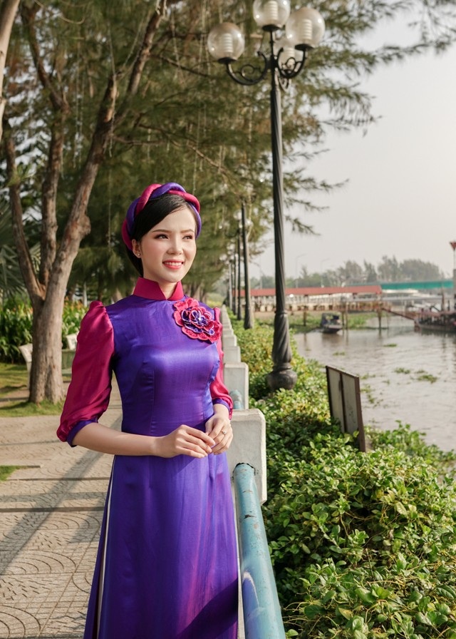 Hoa khôi sinh viên Cần Thơ đẹp dịu dàng đón Xuân - 3