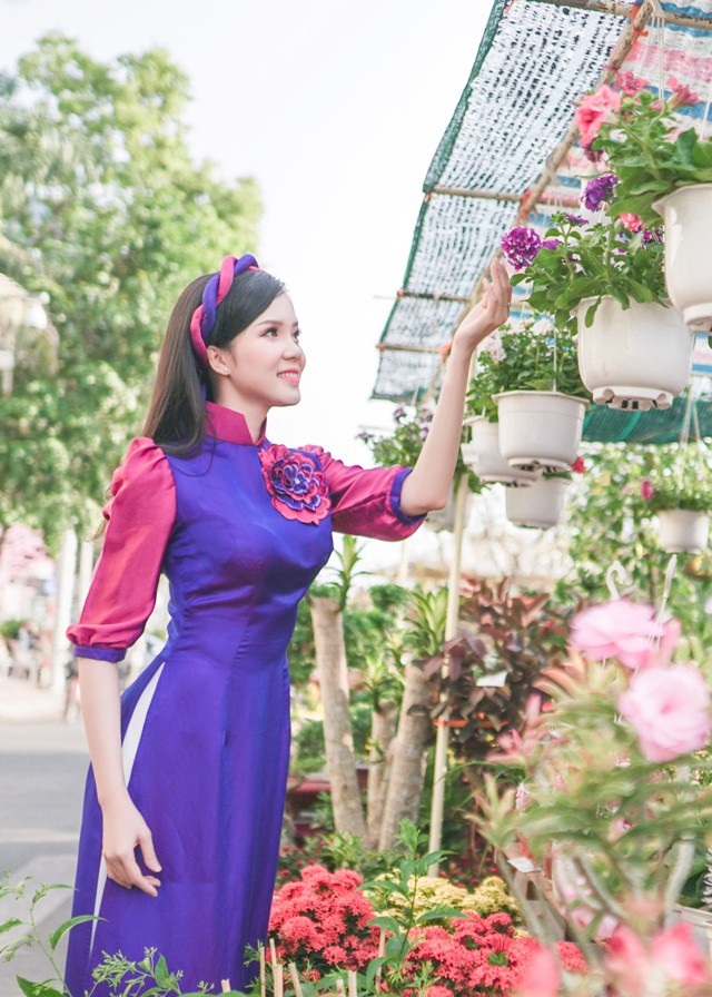 Hoa khôi sinh viên Cần Thơ đẹp dịu dàng đón Xuân - 5