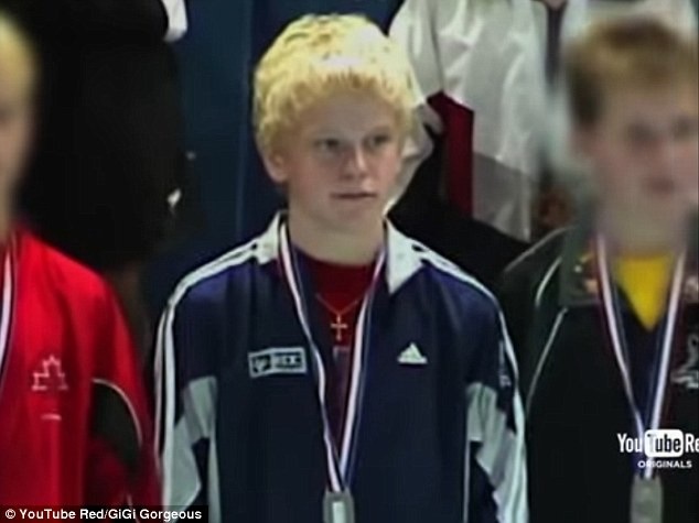 Người mẫu chuyển giới khoe vòng một nảy nở - 9
Gigi từng tên là Gregory Lazzarato khi còn nhỏ