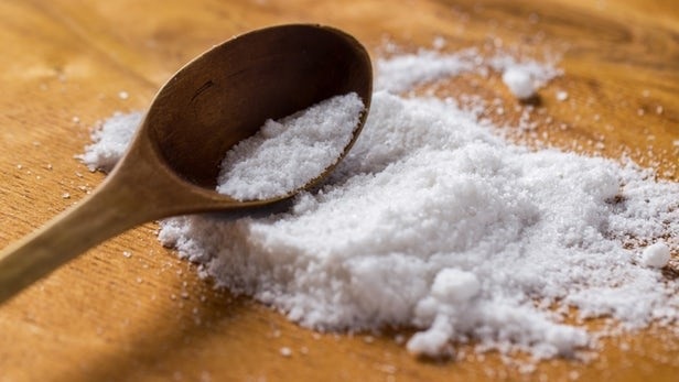 Chế độ ăn nhiều muối gây suy giảm nhận thức và sa sút trí tuệ - 1 Chế độ ăn nhiều muối gây suy giảm nhận thức và sa sút trí tuệ - 1