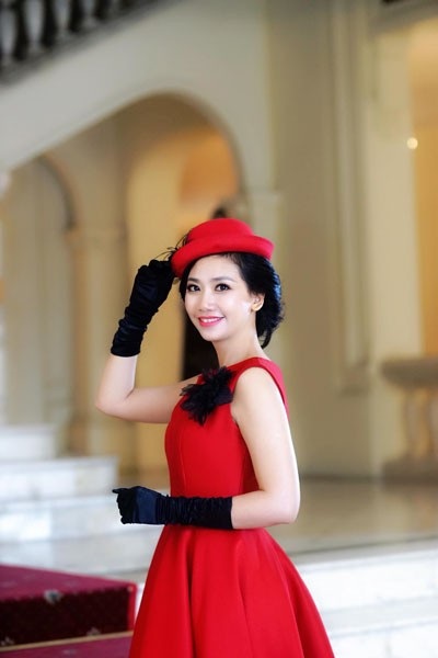 MC Mỹ Vân bất ngờ khoe giọng hát trong ngày valentine.