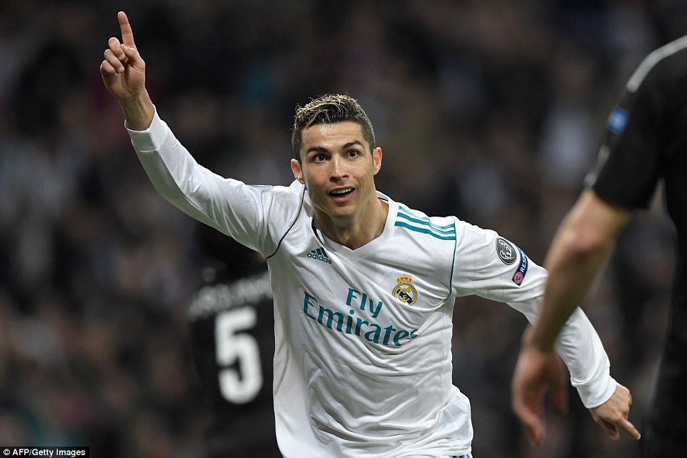 Real Madrid 3-1 PSG: Cú đúp của C.Ronaldo - 2
C.Ronaldo tỏa sáng với cú đúp vào lưới PSG