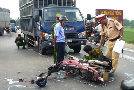 5 ngày nghỉ Tết: 155 người chết vì tai nạn giao thông - 1 Mỗi ngày nghỉ Tết có 31 người chết vì TNGT