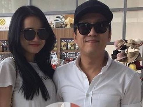 Giữa ồn ào chia tay, Trường Giang-Nhã Phương cùng về quê đón Tết - 1 Trường Giang theo Nhã Phương về quê đón Tết.