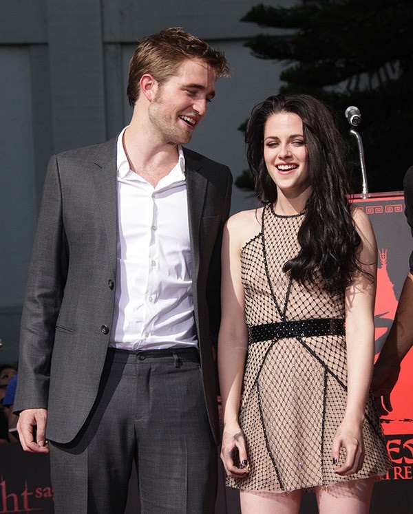Kristen Stewart hạnh phúc bên người tình đồng giới - 6
Trong quá khứ, Kristen từng hẹn hò với đồng nghiệp Robert Pattinson