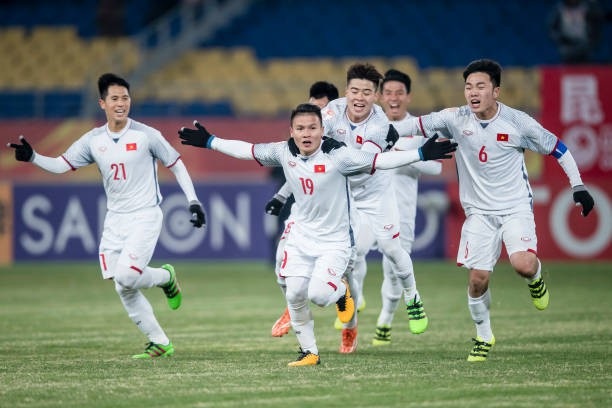Các sao Việt hứa thưởng cho U23, đã có những ai thực hiện lời hứa? - 1 Đội tuyển U23 nhận được nhiều lời hứa thưởng nhưng tiền về thì mới chỉ 1/4.