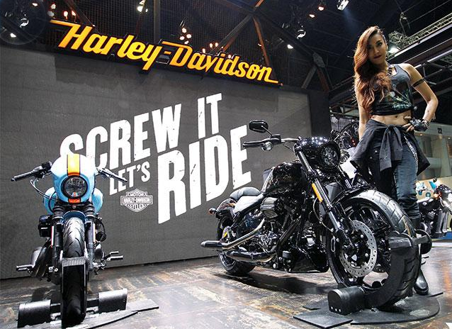 Harley-Davidson đóng cửa nhà máy vì doanh số sụt giảm - 3 Harley-Davidson xuất hiện tại Bangkok Motor Show năm 2017 kèm tuyên bố sẽ sớm hoàn thiện nhà máy tại đây.