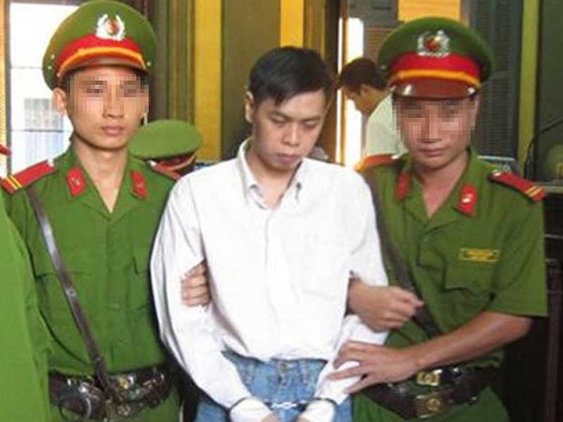 Thai phụ bị sát hại khi đi lễ nhà thờ - 1
Nguyễn Thiên Kim tại phiên xử phúc thẩm vào tháng 11-2011. Ảnh: HN