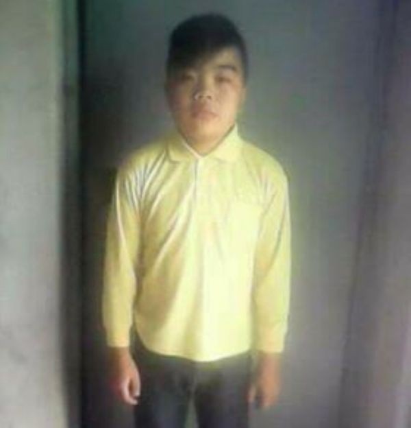 Cháu Hải mong sao được chữa bệnh để tiếp tục đi học.