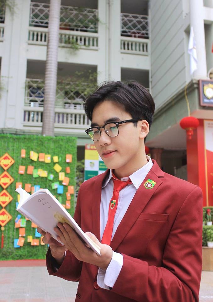 Dàn "trai xinh gái đẹp" trường THPT Nguyễn Bỉnh Khiêm hội tụ - 7 Nguyễn Hữu Thắng - Lớp 11D0