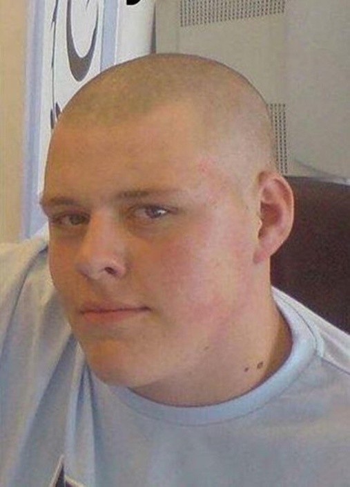 
Gương mặt trước kia của Eli mà đến giờ không ai nhận ra được nữa.
