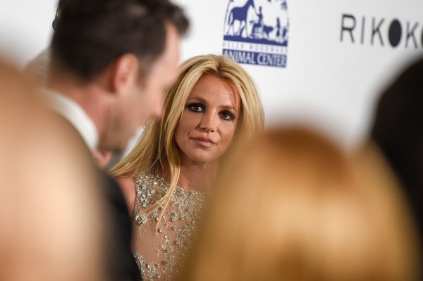 Britney tái xuất rạng rỡ - 5
Britney dự sự kiện cùng bạn trai kém13 tuổi Sam Asghari