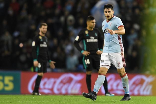 Top 10 chân sút trẻ xuất sắc nhất châu Âu hiện nay - 1
1. Maxi Gomez (Celta Vigo) - 21 tuổi - 13 bàn/24 trận: Chân sút trẻ của Celta ghi được tới 13 bàn thắng trong 24 trận ra sân cho Celta Vigo, góp công không nhỏ để giúp đội bóng này đang đứng thứ 9 trên bảng xếp hạng La Liga. Gomez đang đứng thứ năm ở danh sách các chân sút tốt nhất ở La Liga.