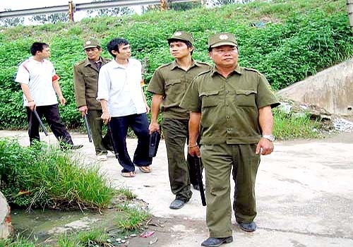 Sử dụng vũ khí, vật liệu nổ, công cụ hỗ trợ phải ghi vào sổ sách theo dõi - 1 (Ảnh minh hoạ).