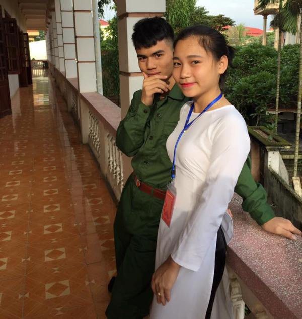 Giọng ca của nữ sinh lớp 11 gây “sốt” cộng đồng mạng - 5 Thu Huệ gây sốt trên cộng đồng mạng với ca khúc Đường về Thanh Hóa