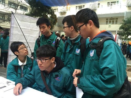 "Ngồi trên lửa" với tuyển sinh đầu cấp - 1
Để có một suất học tại các trường chất lượng cao như Trường THCS-THPT Nguyễn Tất Thành là cực kỳ khó khăn với các học sinh Hà Nội.