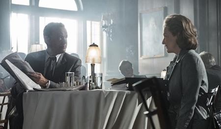 Đề cử Oscar 2018 và những sự vắng mặt gây sốc nhất - 6 Bộ phim “The post” năm nay có vẻ phải chịu rất nhiều thiệt thòi khi ngoài đạo diễn Steven Spielberg thì Tom Hanks cũng không có cơ hội tranh tài ở hạng mục nam chính xuất sắc nhất. Dù vậy, nữ chính Meryl Streep đã có thêm một đề cử Oscar và đây đã là đề cử Oscar thứ 21 trong sự nghiệp của huyền thoại điện ảnh.