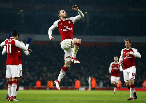Aaron Ramsey lập hat-trick giúp Arsenal hủy diệt Everton