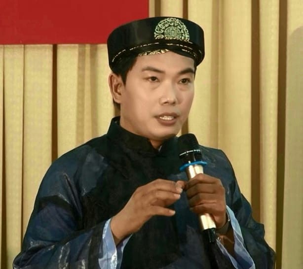Đa chiều ý kiến về "Đương đại hóa tranh Đông Hồ" - 1 Diễn giả văn hóa Hồ Nhựt Quang