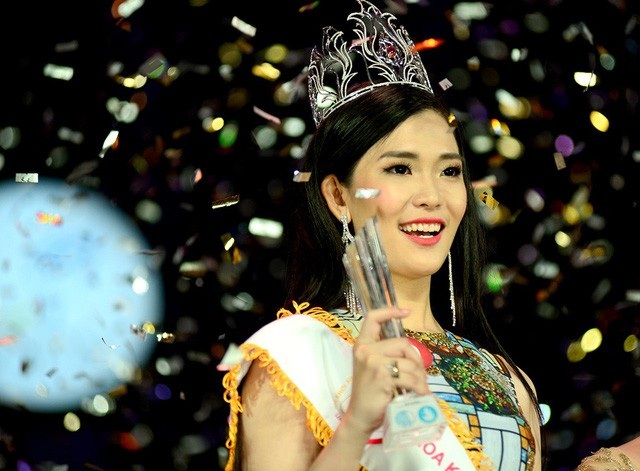 Những Hoa khôi sinh viên ấn tượng nhất năm 2017 - 9 Những Hoa khôi sinh viên ấn tượng nhất năm 2017 - 9
