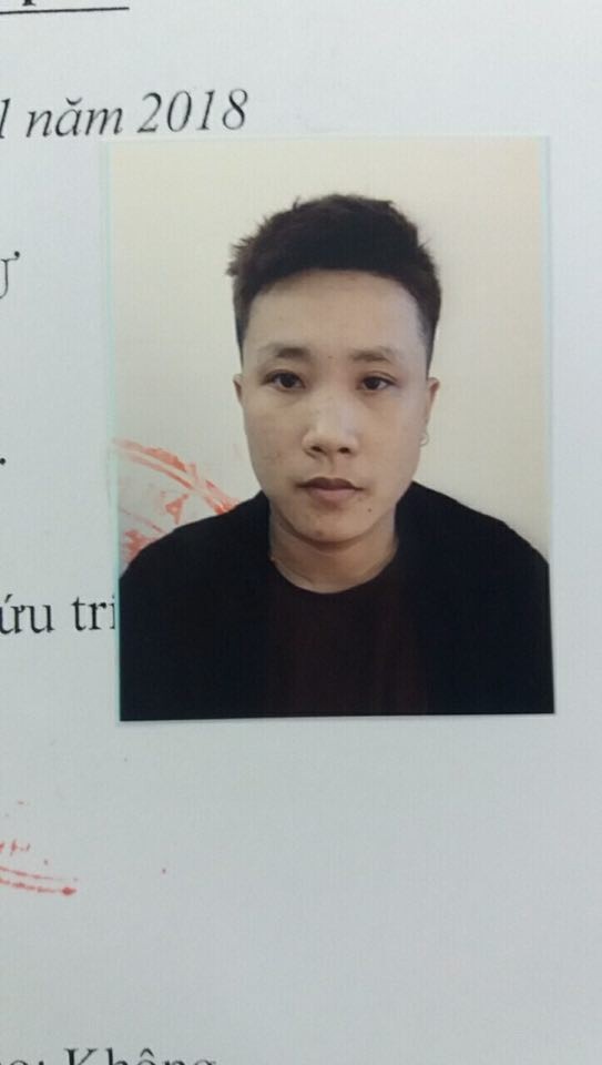 Kẻ ôm mộng chuyển giới và chuyến hàng 8kg ma túy - 1 Nữ quái đang phẫu thuật chuyển giới vận chuyển trái phép tới 8kg ma túy tổng hợp (ảnh công an cung cấp)