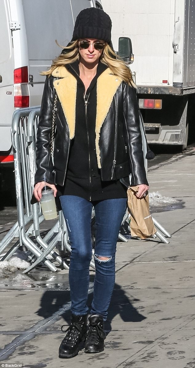 Nicky Hilton siêu thon thả sau khi sinh con ít tuần - 4
Cô sinh congái đầulòng hồi tháng 7/2016 và sinh con gái thứ 2 vào tháng 12/2017