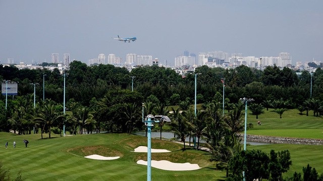 TPHCM muốn mở rộng Tân Sơn Nhất ngược hướng với tư vấn Pháp - 2 Phía Bắc sân bay Tân Sơn Nhất hiện là sân golf