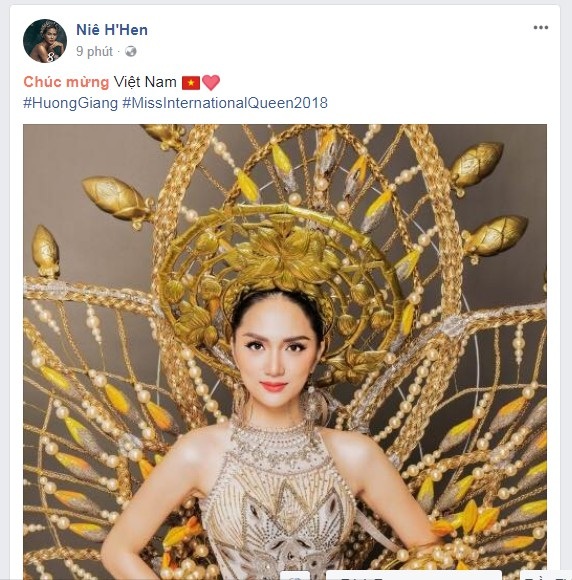 Sao Việt chúc mừng chiến thắng của Hương Giang tại Hoa hậu chuyển giới Quốc tế - 8 Hoa hậu Hoàn vũ Việt Nam 2017 Hhen Niê cũng gửi lời chúc mừng. Trước khi Hương Giang bước vào đêm chung kết, Hhen cũng chia sẻ hy vọng và sự ủng hộ của mình dành cho Hương Giang.