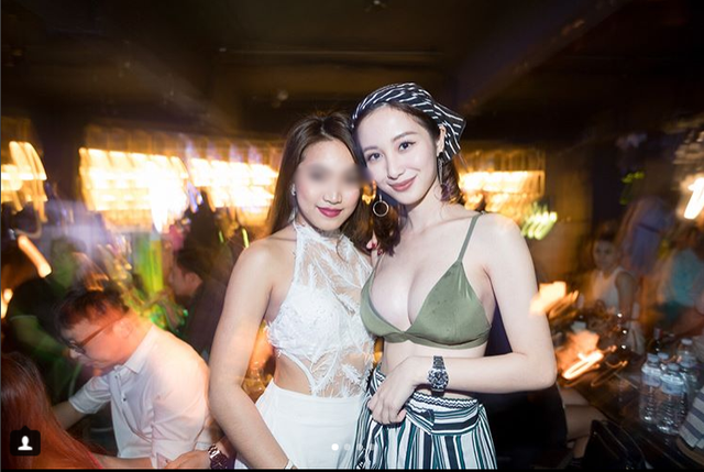 Bị tố cố tình khoe ngực vừa bơm, hot girl “Tháng năm rực rỡ” lại gợi cảm - 1 Bức ảnh khiến Jun Vũ vướng nghi án đại tu vòng 1.