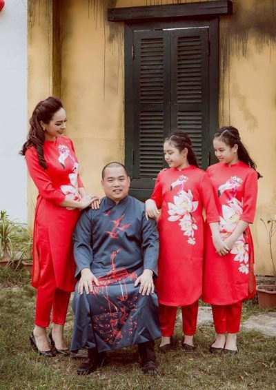 Thúy Hạnh bất ngờ nhập viện cấp cứu chỉ sau 2 tháng cắt bỏ tử cung - 3 Gia đình hạnh phúc của Thúy Hạnh - Minh Khang.
