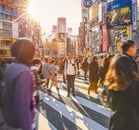Cảnh đẹp thế giới mê ly qua ống kính của cặp đôi nam nữ Nam Phi - 16 Trung tâm Tokyo, Nhật Bản./.