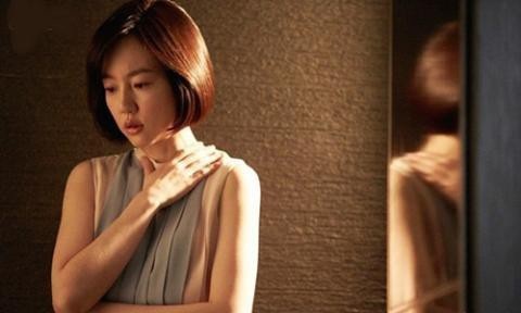 Chồng hay đi làm về muộn, tôi phát hiện anh ngoại tình nhờ chi tiết siêu nhỏ này - 1
Hình minh họa
