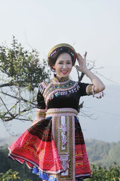 Sao mai Khánh Ly ám ảnh với những đứa trẻ lem luốc vùng cao - 1 Sao Mai Khánh Ly có nhiều kỷ niệm sau chuyến lưu diễn tại Lai Châu mới đây.