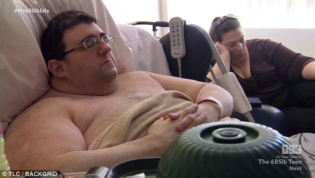 Chương trình “My 600lb Life” đã phản ánh rất chân thực chặng hành trình giảm cân nhiều đau đớn và khổ sở của Robert. Việc giảm cân và đặc biệt là ca phẫu thuật giúp giảm cân đã khiến anh suy sụp tâm lý, luôn cảm thấy cần thuốc giảm đau, thực tế, ở chặng cuối của hành trình giảm cân, Robert đã bị nghiện thuốc giảm đau.
