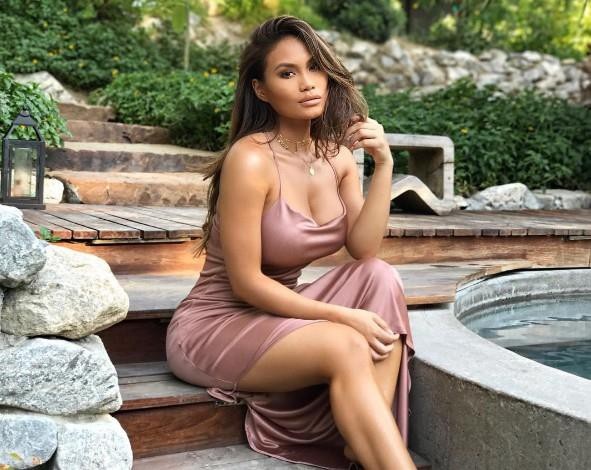 Dáng vóc nóng bỏng của người đẹp da màu Daphne Joy - 10 Dáng vóc nóng bỏng của người đẹp da màu Daphne Joy - 10