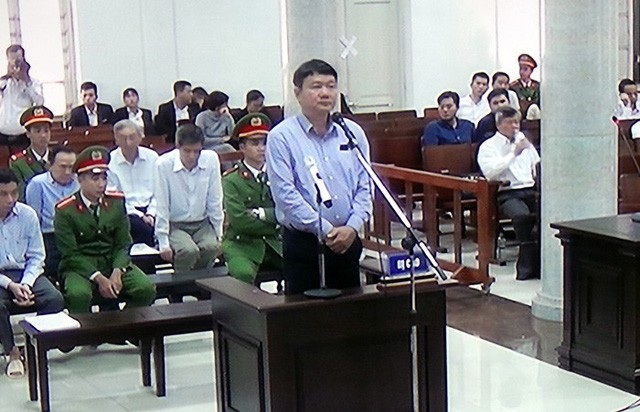 
Ông Đinh La Thăng nói: PVN “gả đi một cô gái đã có chồng”
