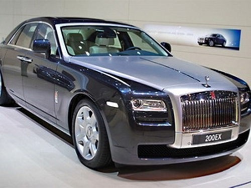 2013 RollsRoyce Ghost Preview  Car News  Auto123